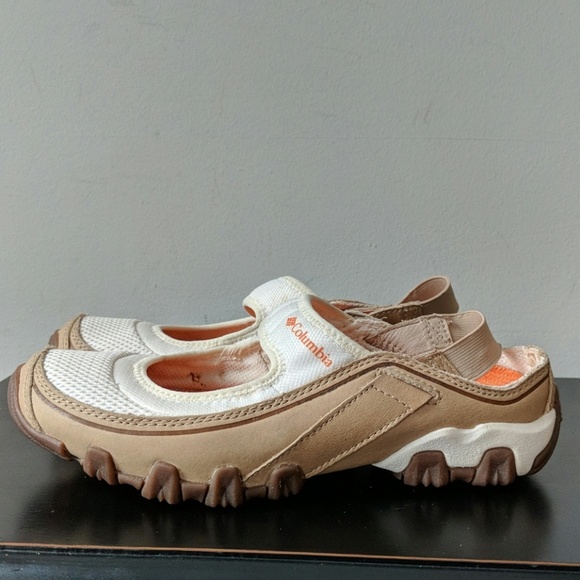 columbia contour comfort shoes